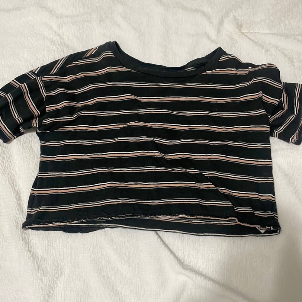 American Eagle crop top!